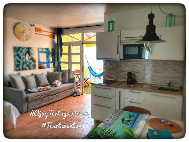 דירות Ajuy Tortuga House מראה חיצוני תמונה
